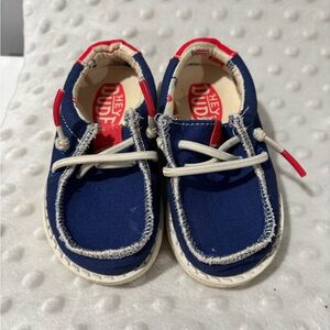 Hey Dude Kids Navy and Red